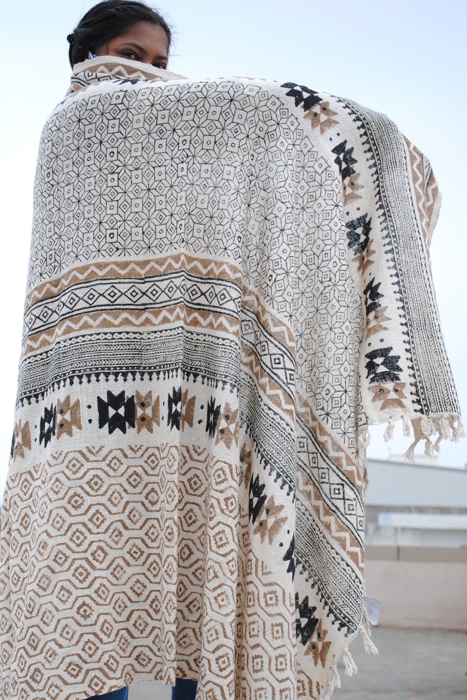 SIMSUN - BLOCK PRINTED  THROWS