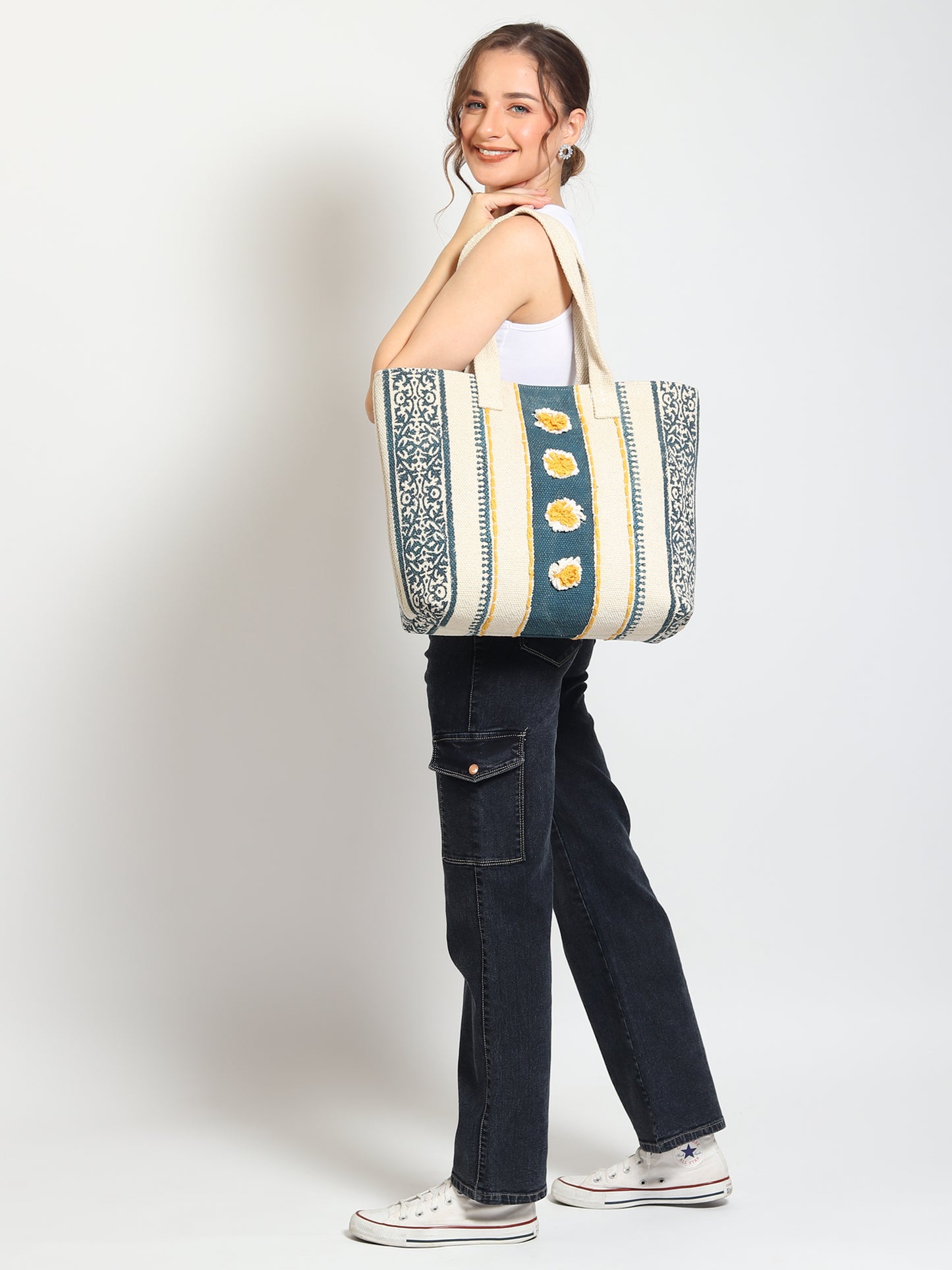 BRISK - HAND BLOCK COTTON PRINTED TOTE BAG