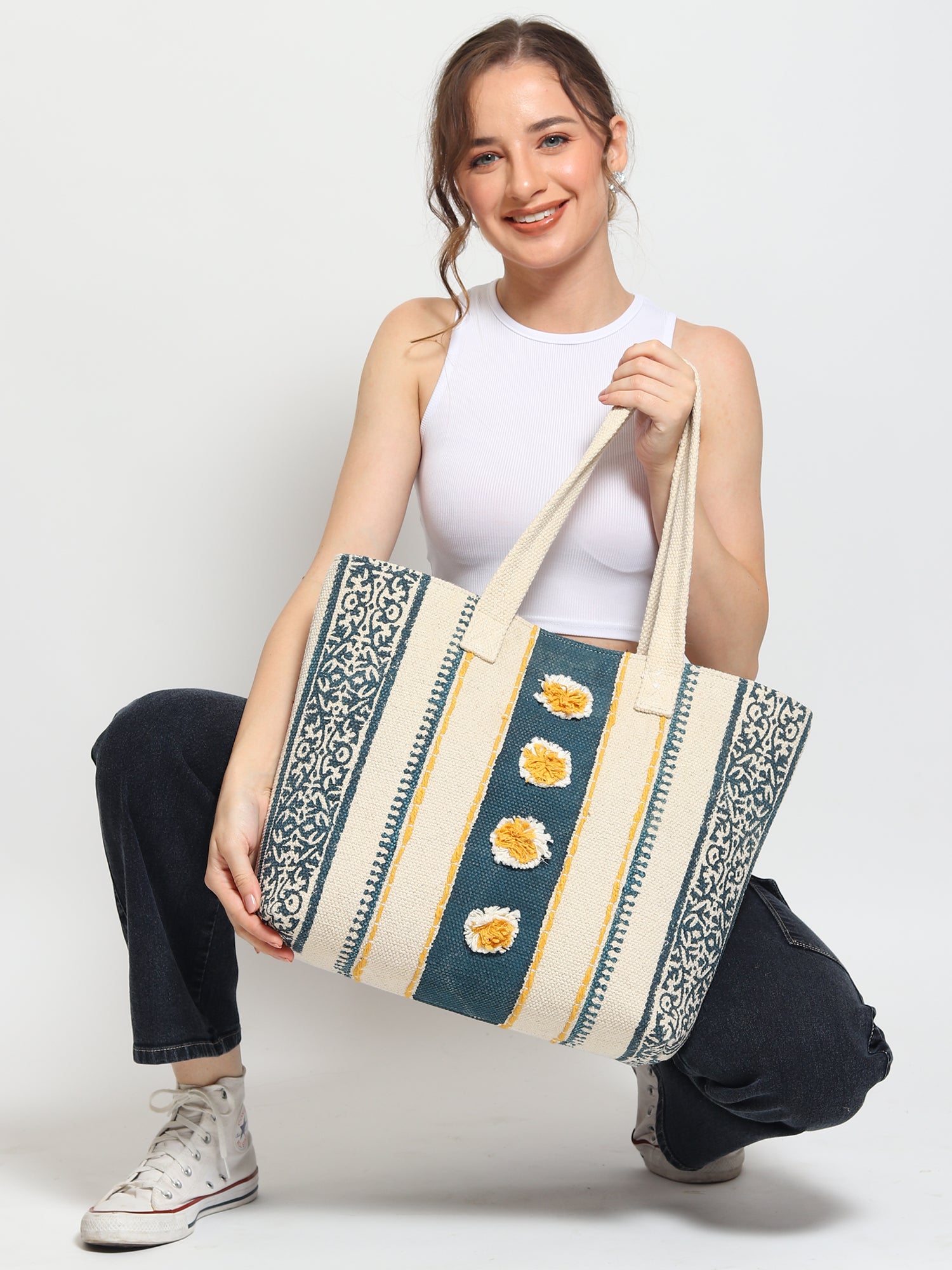 BRISK - HAND BLOCK COTTON PRINTED TOTE BAG