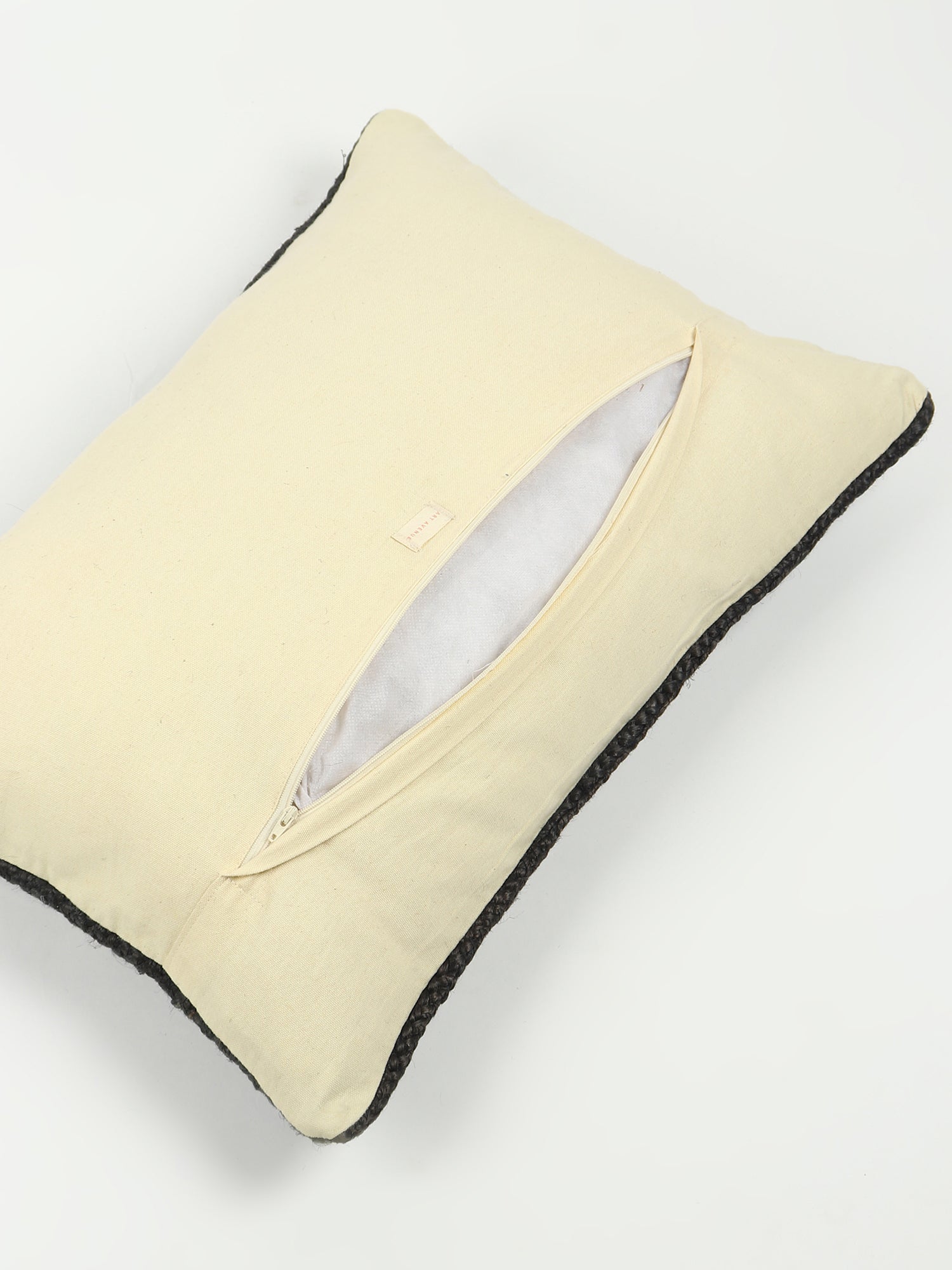 KASHIWA - LUMBAR CUSHION COVER