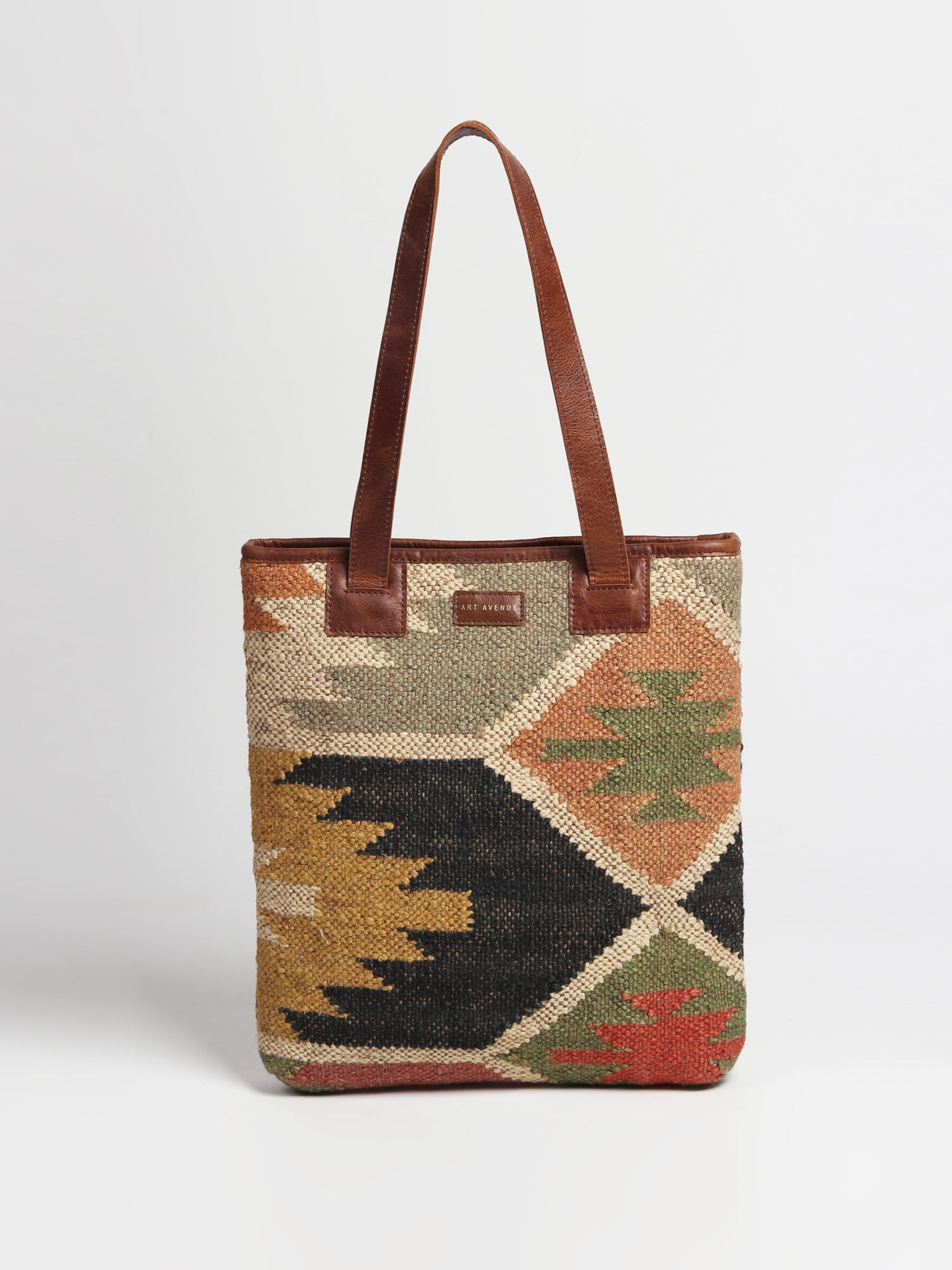 CAMELIA  - KILIM & LEATHER BAG