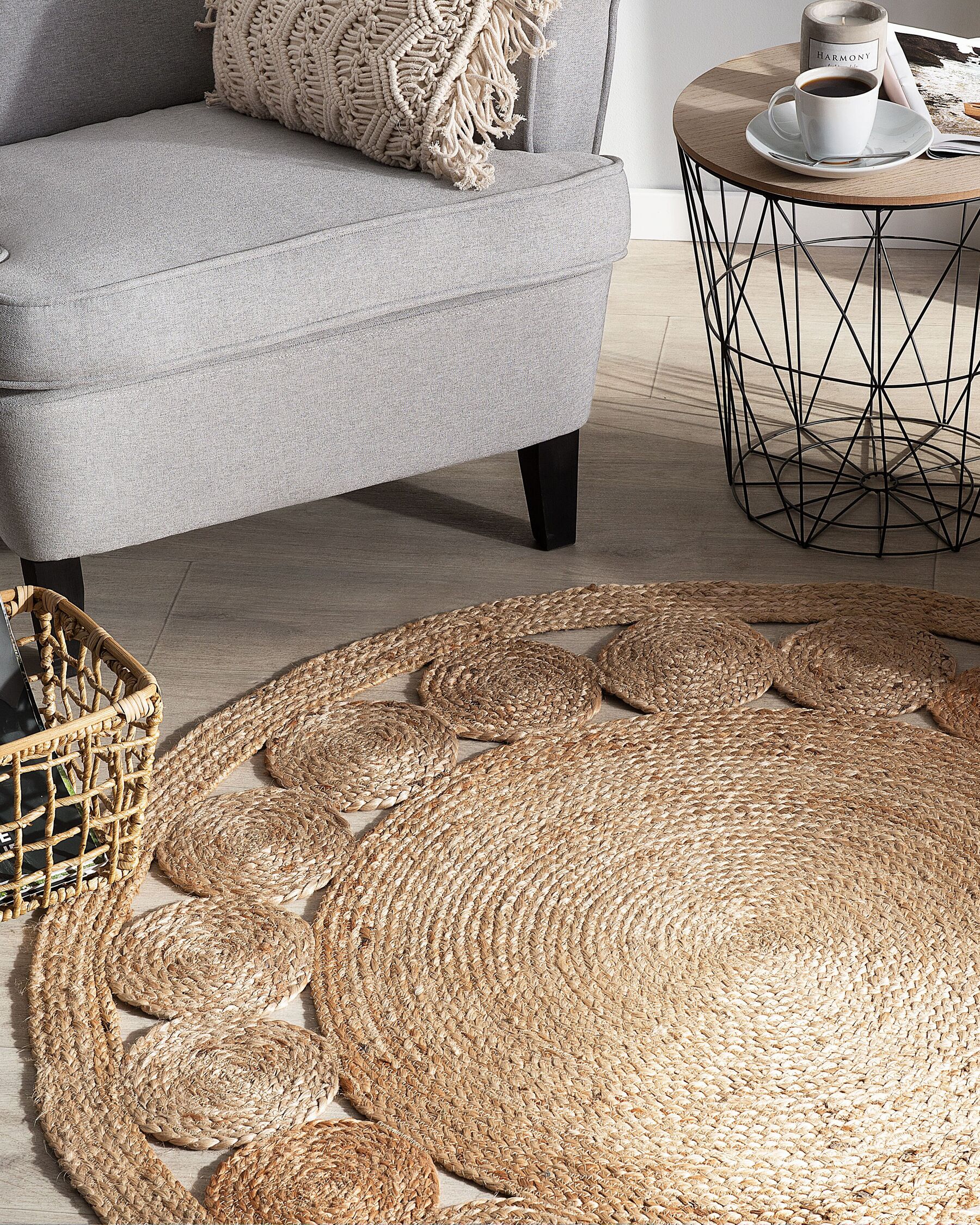 ENGAGE - ROUND  JUTE  RUG