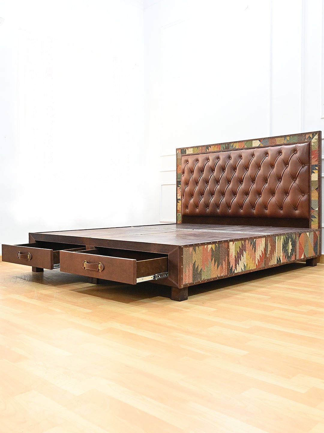 SPHIA - WOODEN DOUBLE BED KILIM & LEATHER - ART AVENUE