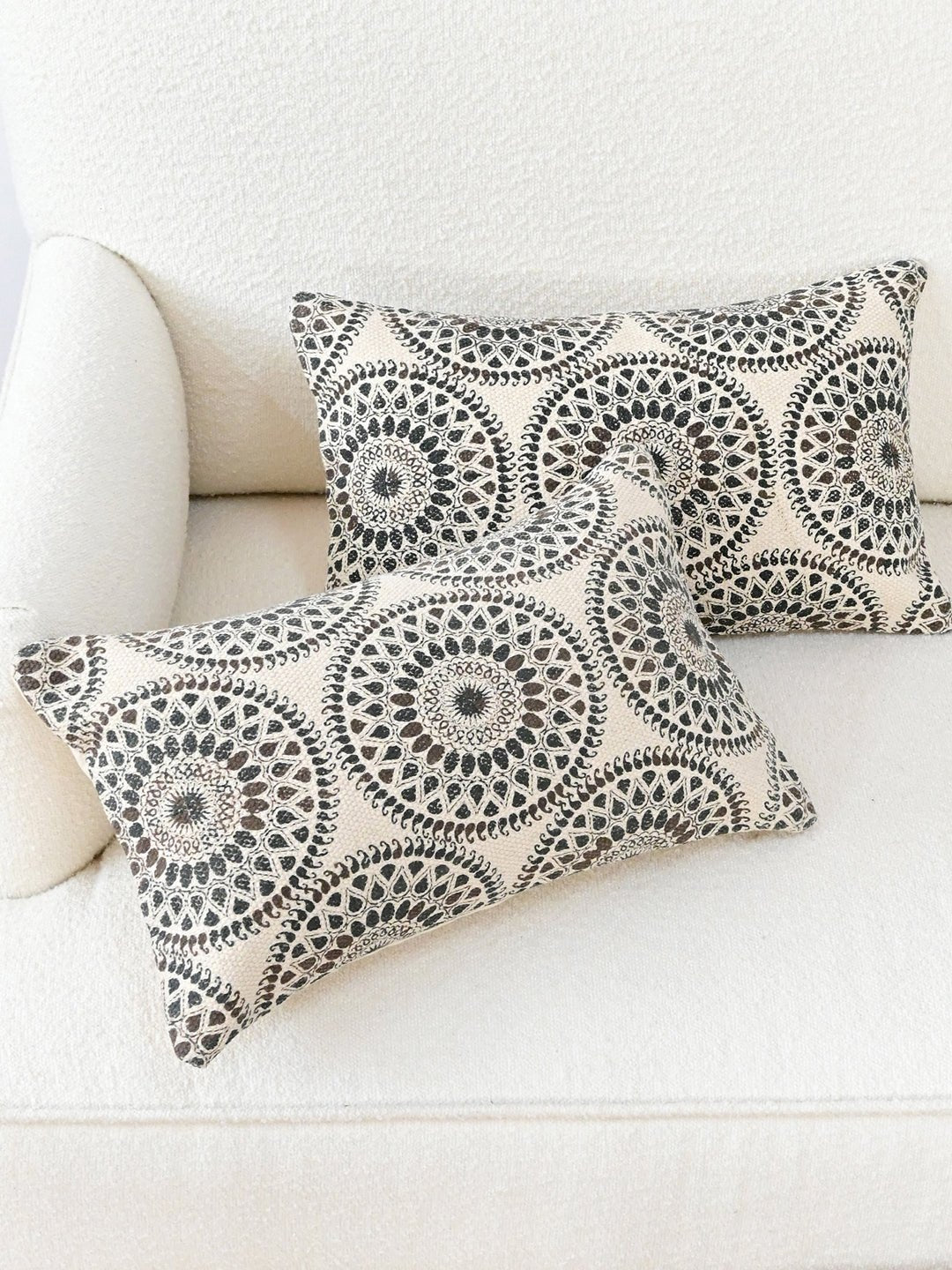 MANDALA - LUMBAR CUSHION COVER - ART AVENUE