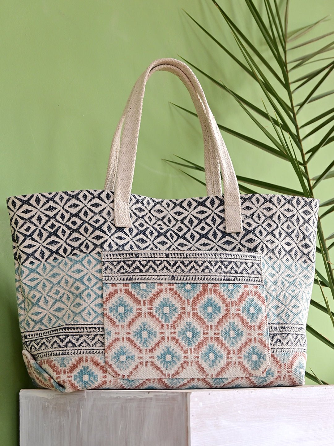 CASSIA - HAND BLOCK COTTON PRINTED TOTE BAG - ART AVENUE