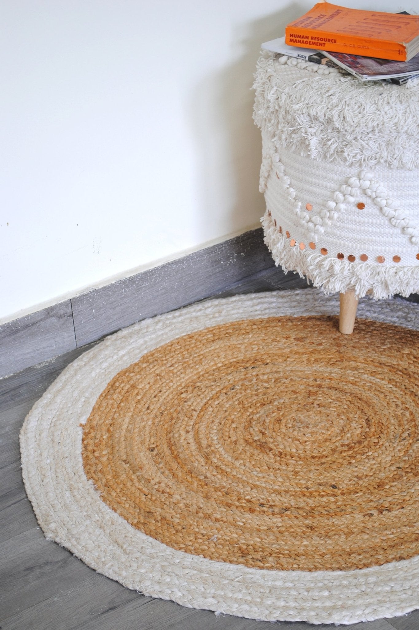 CLEOME - ROUND JUTE RUG - ART AVENUE