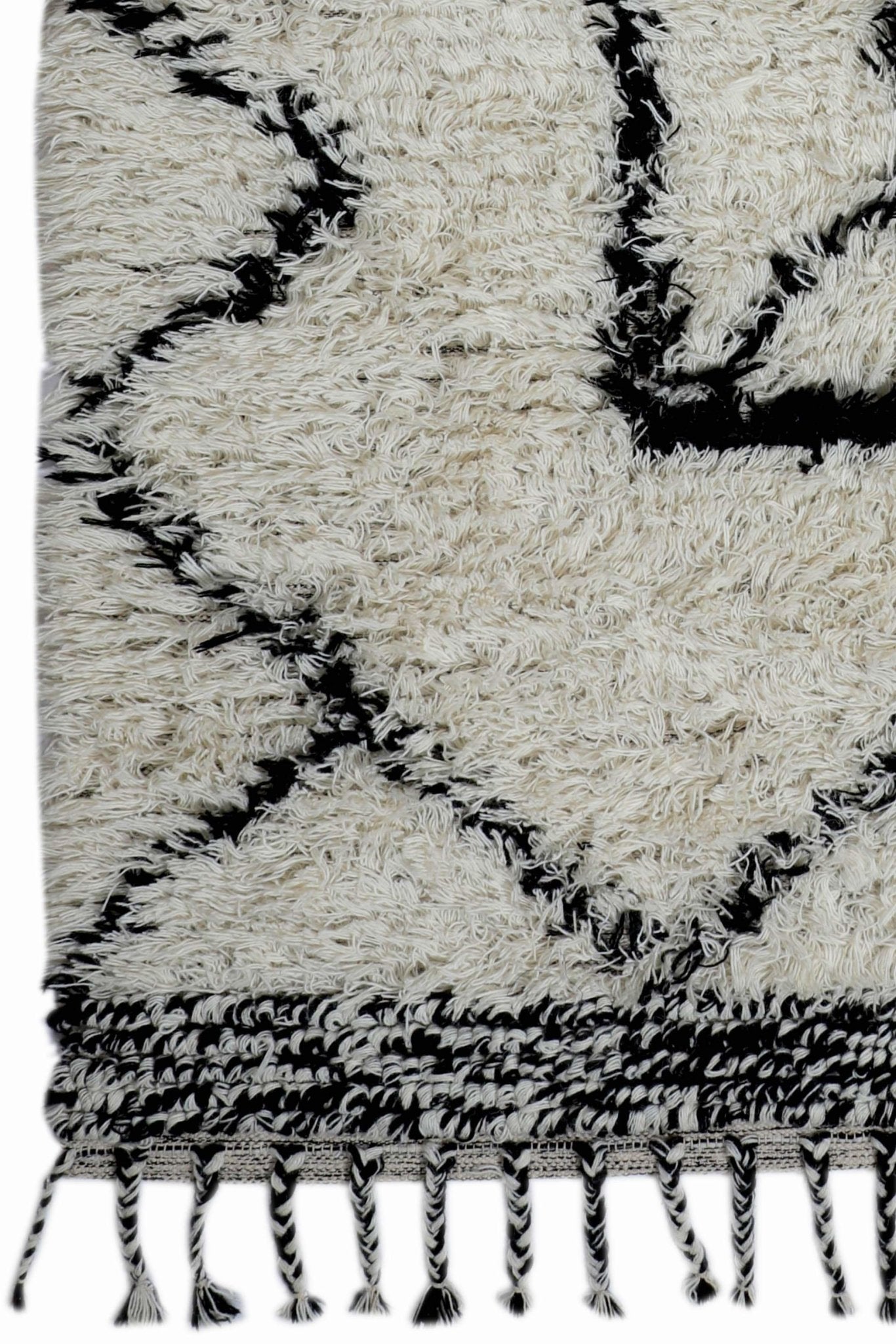 KHETRI - HANDWOVEN RUG - WHITE - ART AVENUE