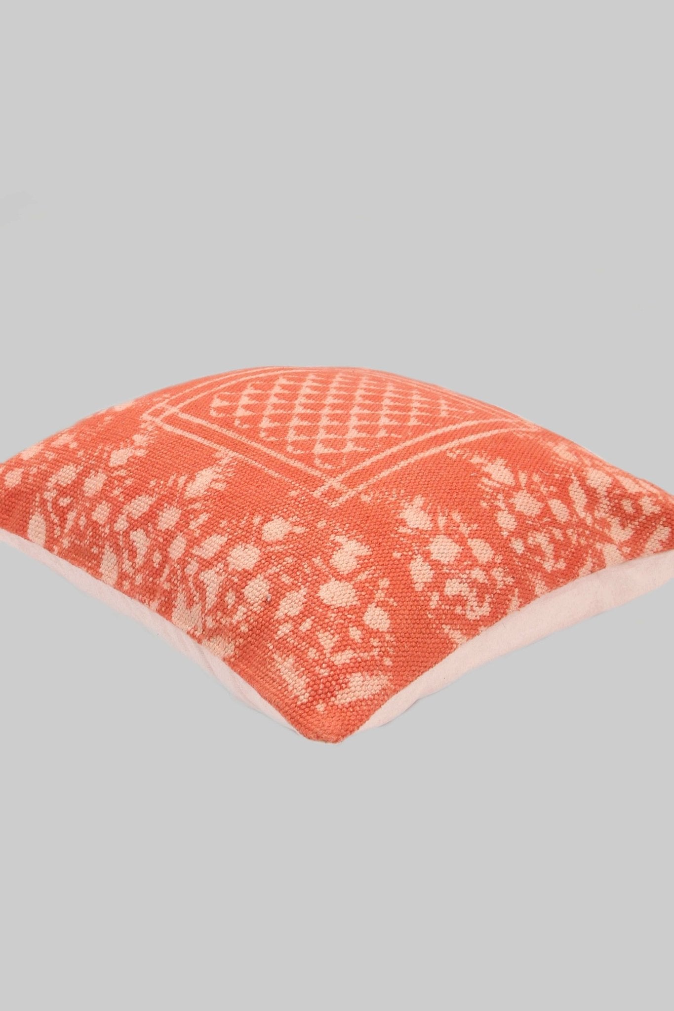 LEAF - SQUARE CUSHION COVER -ORANGE - ART AVENUE