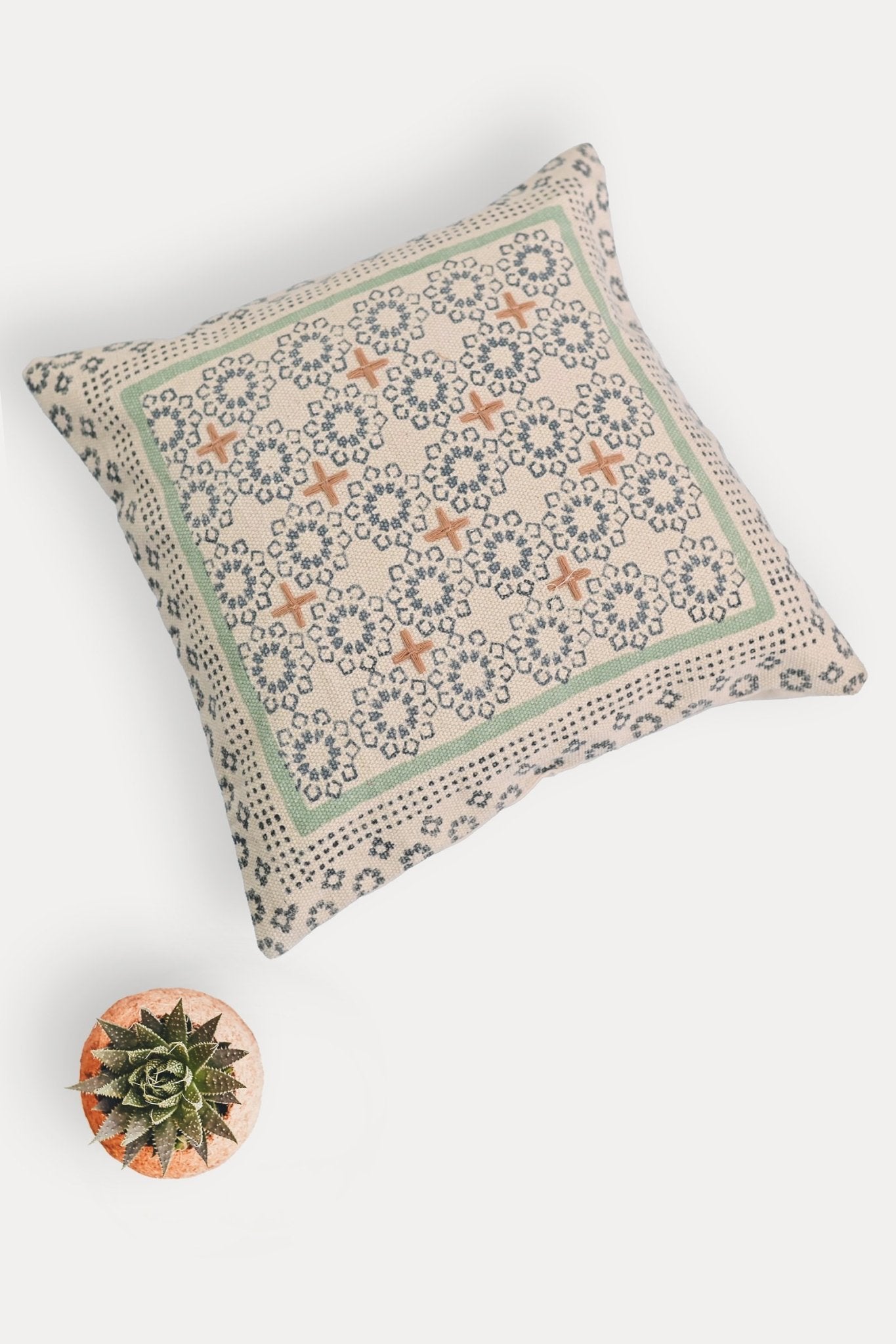 SIONA - SQUARE CUSHION COVER - GREEN - ART AVENUE