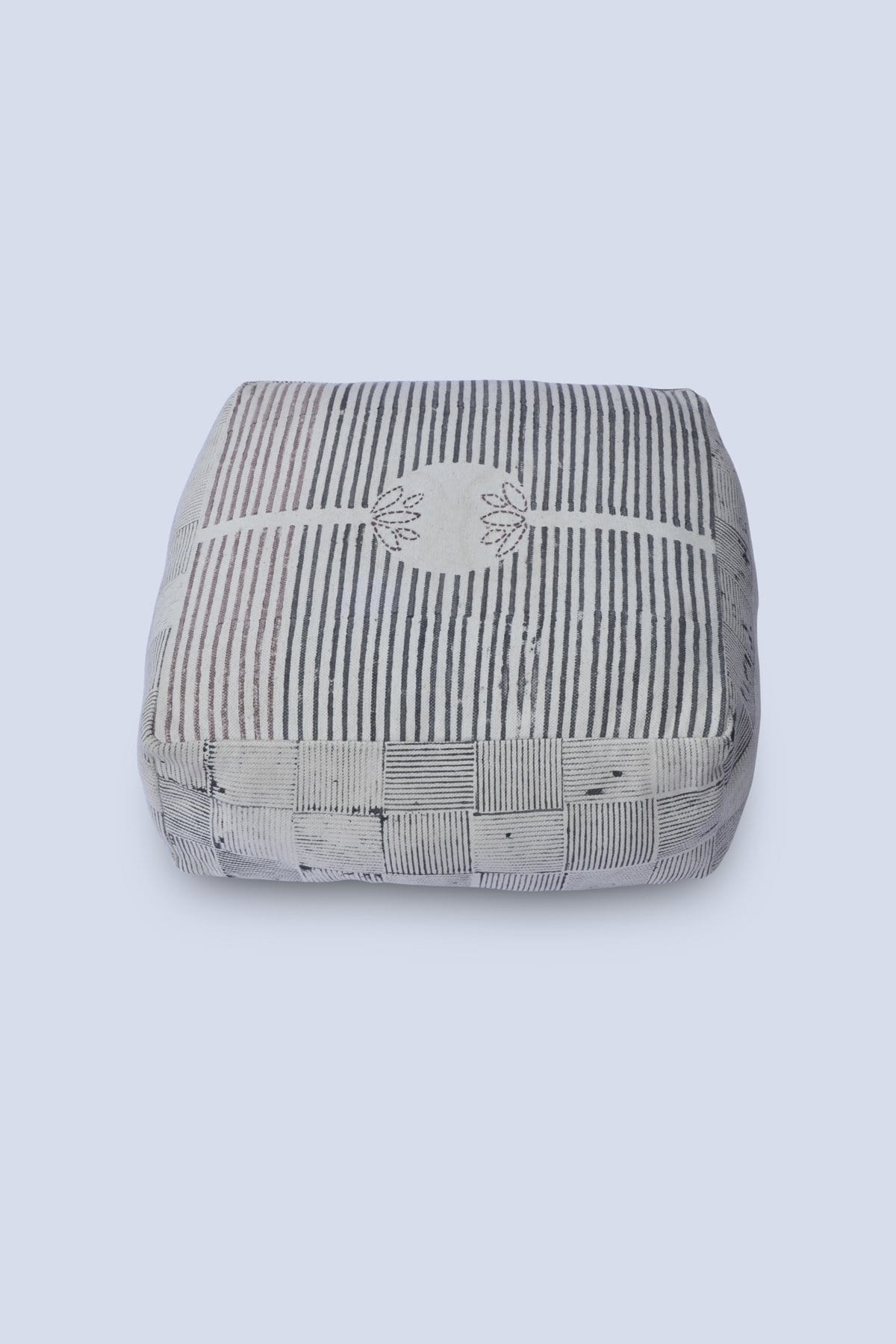 TUFFER - CUBICAL POUF-GREY - ART AVENUE